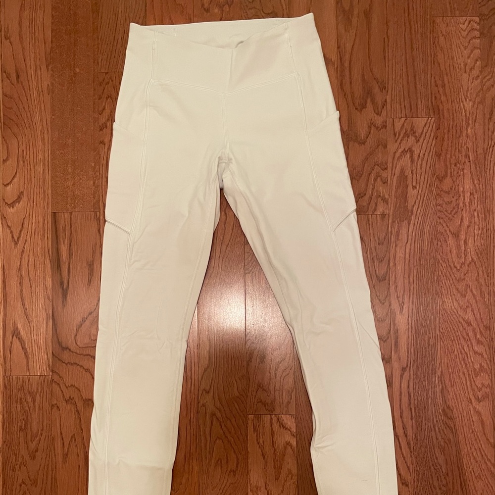 Lululemon Leggings with pockets